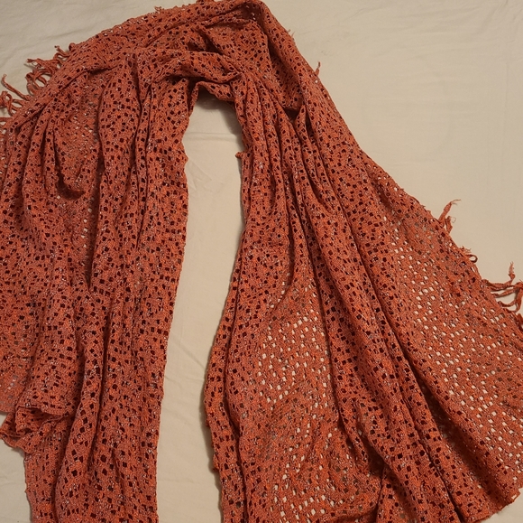 Scarf / shrug - Picture 3 of 4